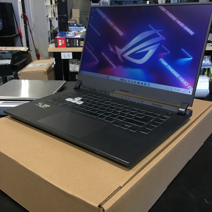 High Gaming Laptop (Ryzen 9 6400HX, 32GB RAM, RTX 3050 Laptop)